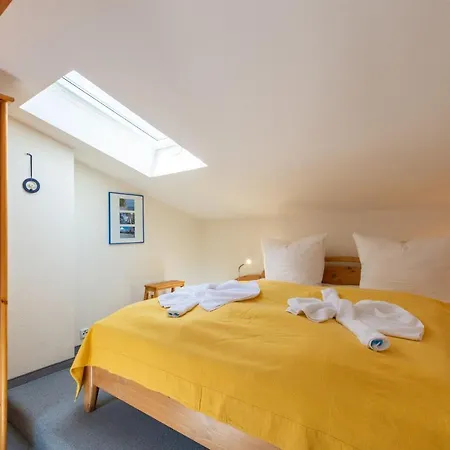 Seeschloss, App 31, Direkt An Der Strandpromenade, Toplage Appartement Binz